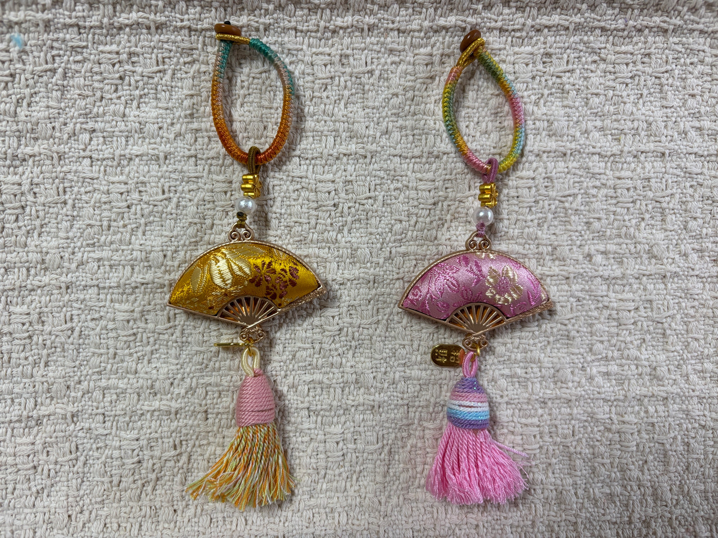 JOFAE Handmade Folding Fan Charm – Kyoto Elegance & Harmony Tassel Keychain