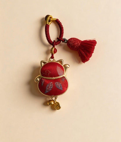 Maneki Neko Lucky Charm (Red) – Kyoto Inspired Handmade Amulet – Symbol of Wealth, Prosperity and Good Fortune – Traditional Japanese Artisan Craft