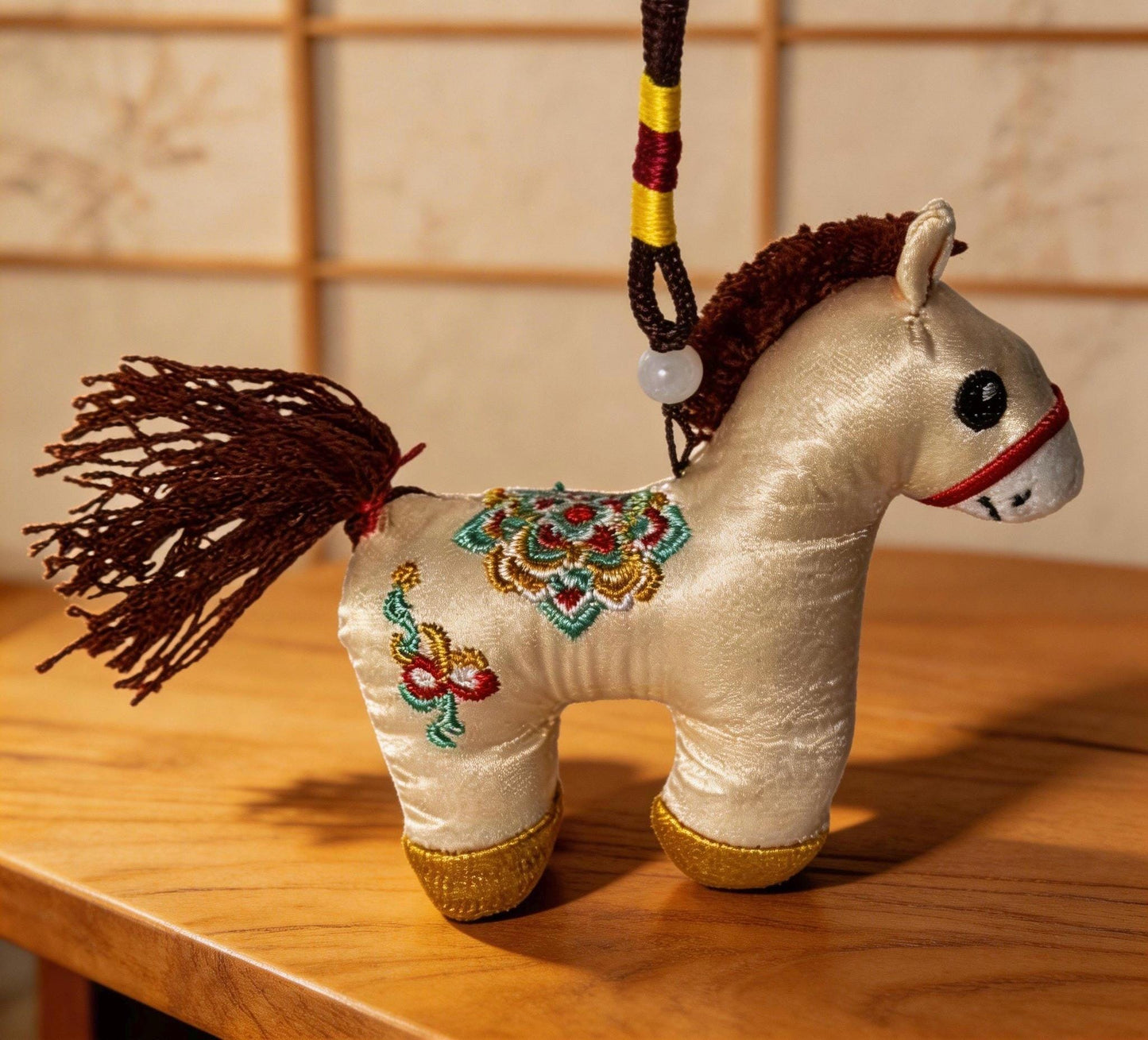 Lucky Horse Charm (Ivory) – Kyoto Inspired Handmade Amulet – Symbol of Safe Journey, Protection and Gentle Strength – Hand-Embroidered Traditional Japanese Craft