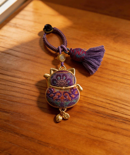 Maneki Neko Lucky Charm (Purple) – Kyoto Inspired Handmade Amulet – Symbol of Protection, Wisdom and Inner Balance – Artisan Japanese Craft