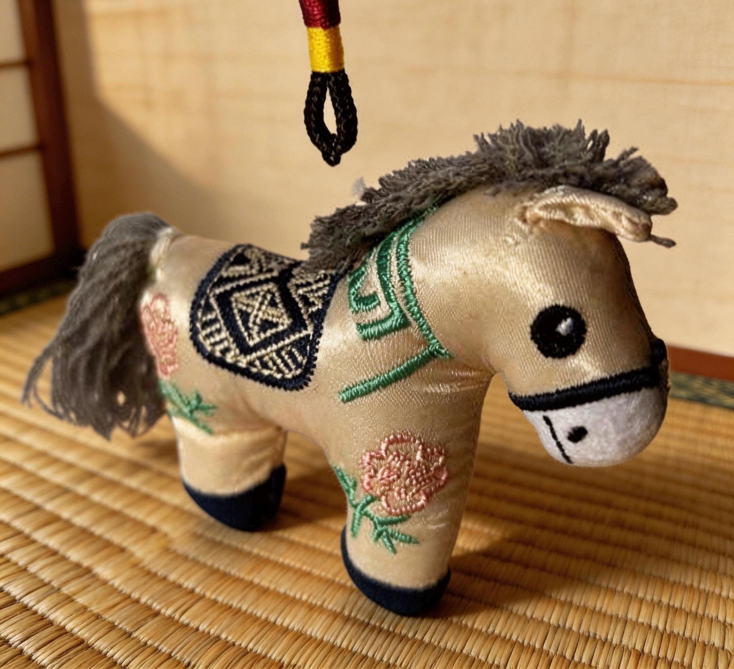 開運馬お守り（青） – 京都着想の手作りお守り – 旅行安全・道中安全・旅のお守り – 日本の伝統工芸