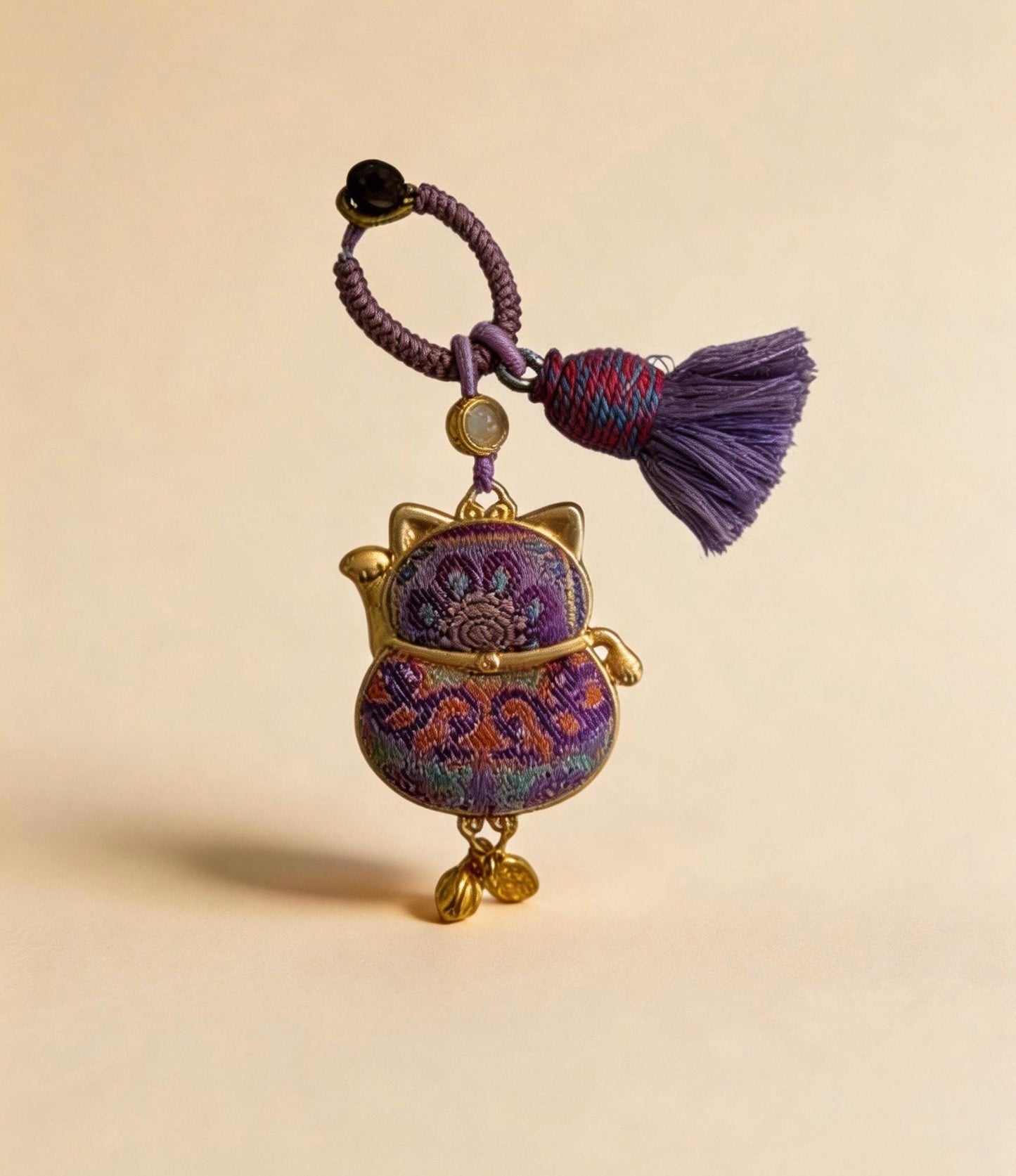Maneki Neko Lucky Charm (Purple) – Kyoto Inspired Handmade Amulet – Symbol of Protection, Wisdom and Inner Balance – Artisan Japanese Craft