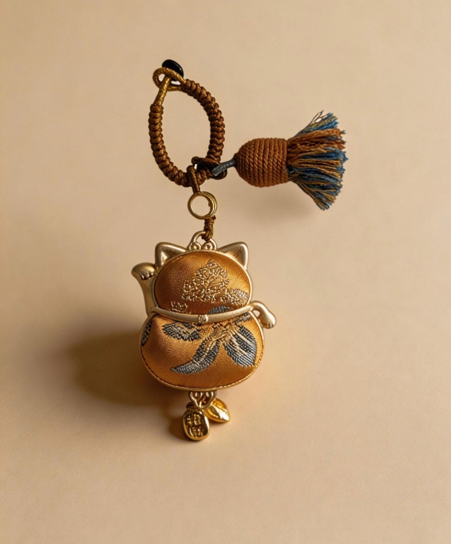 Maneki Neko Lucky Charm (Yellow) – Kyoto Inspired Handmade Amulet – Symbol of Wealth, Success and Abundance – Artisan Kyoto Craft