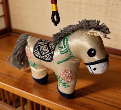 開運馬お守り（青） – 京都着想の手作りお守り – 旅行安全・道中安全・旅のお守り – 日本の伝統工芸