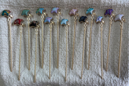JOFAE Kyoto handmade ginkgo hair stick with intricate design, symbolizing longevity and good fortune, displayed on a neutral background.