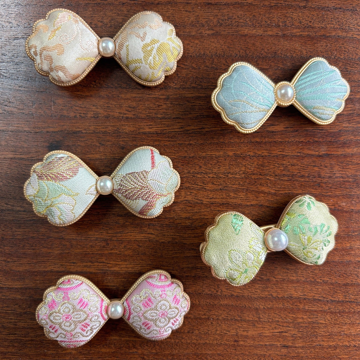 JOFAE Kyoto handmade brocade bow hair clip featuring intricate floral patterns, perfect for elegant everyday hairstyles.