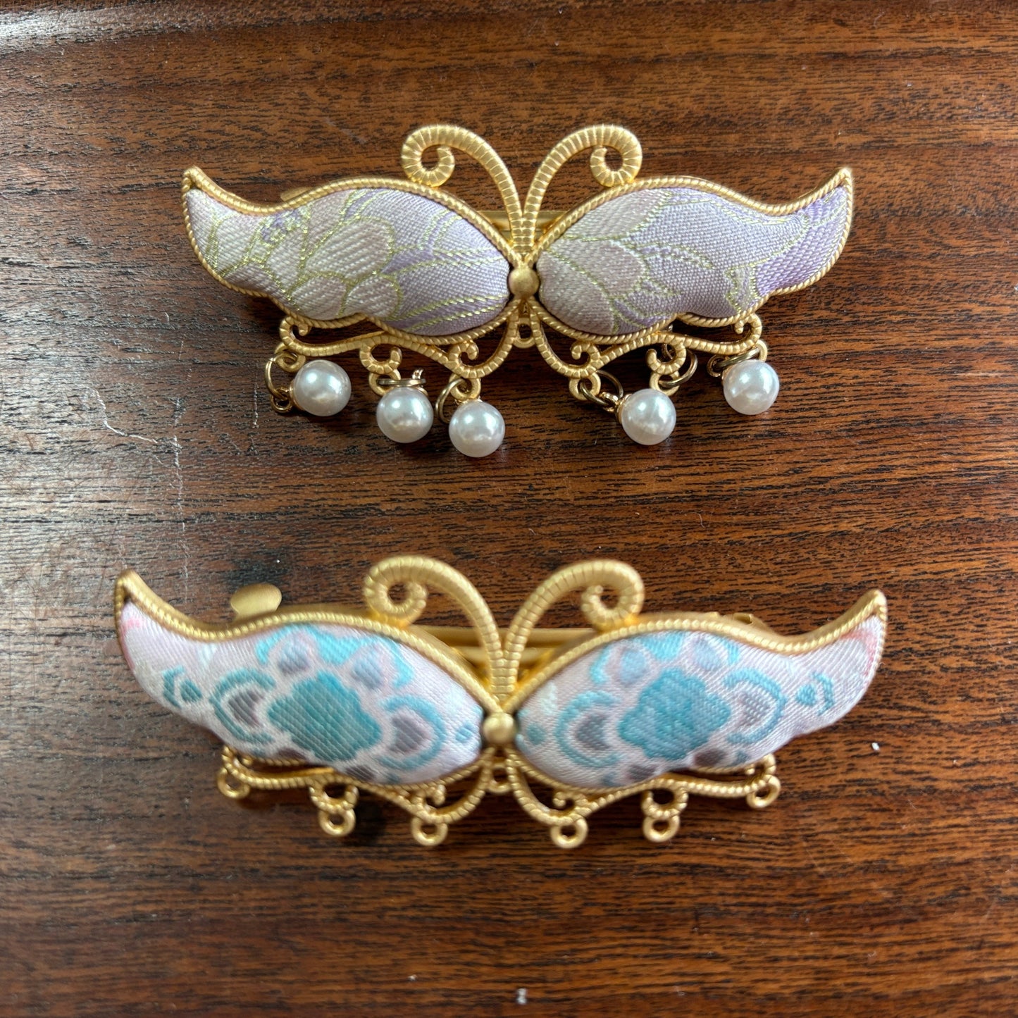 JOFAE Kyoto handmade brocade butterfly spring clip with pearl tassels, featuring romantic motion design, perfect for elegant hair accessories.